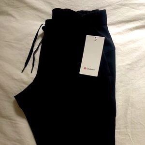 Lululemon On The Fly Pant